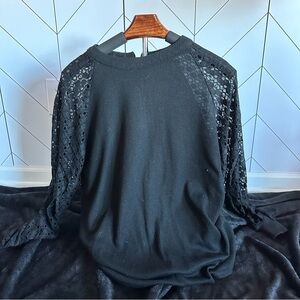 Elegant Black Lace Sleeve Top-Size Large
